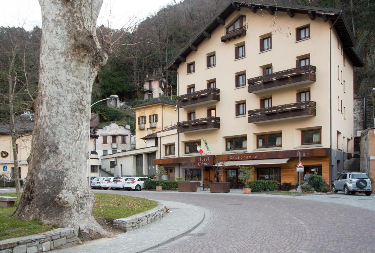 Crimea Wine Hotel Chiavenna Extérieur photo